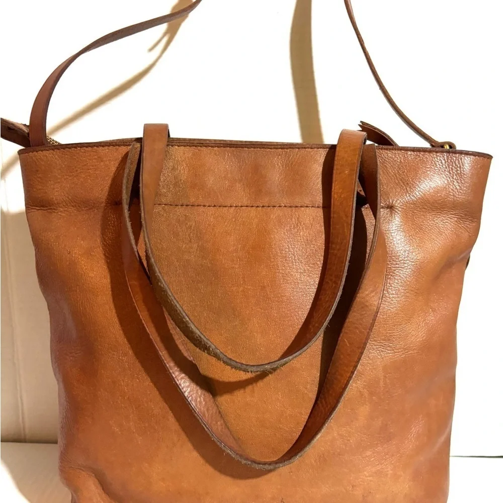 Madewell Elegan Tan Leather Tote Bag